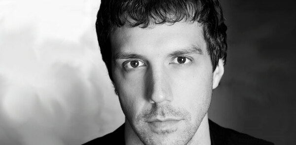 Alex Gaumond to join the cast of Matilda in the West End
