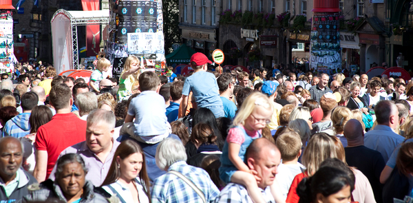 Edinburgh Fringe reports record ticket sales, but average attendance down