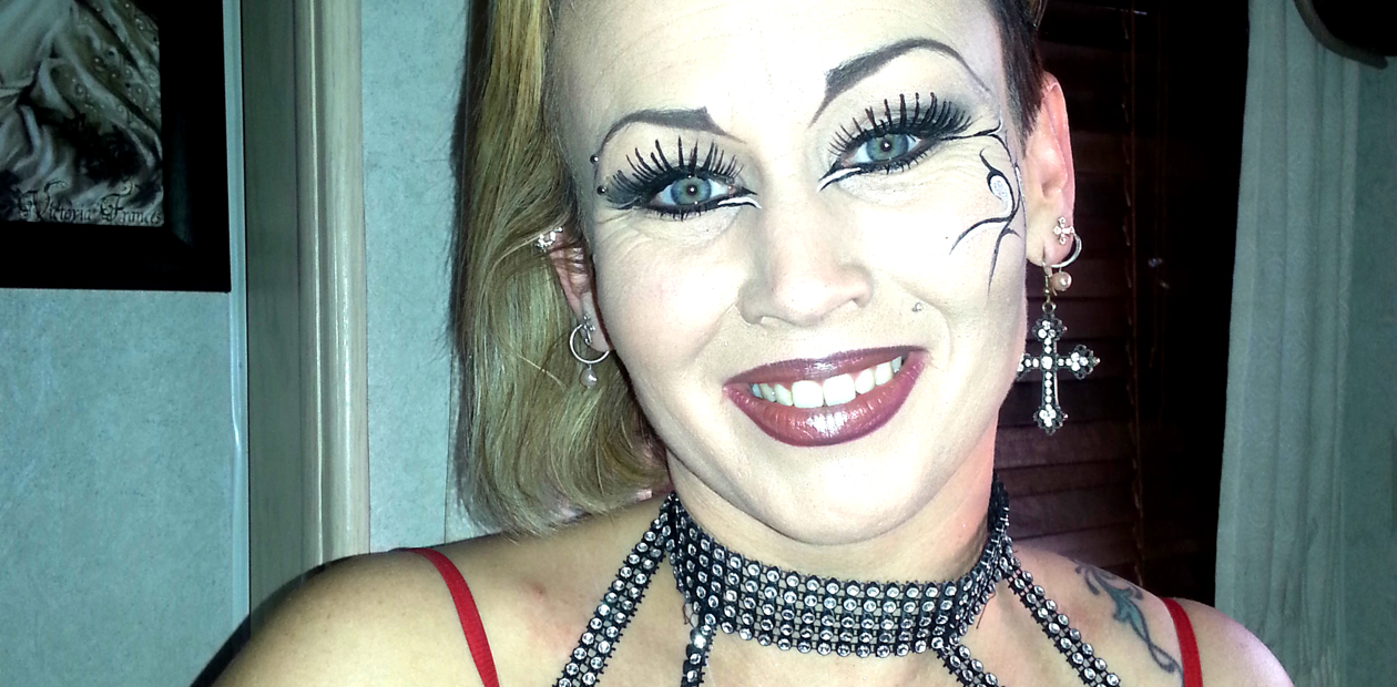 GermaineDelbosqshowpeoplewk152