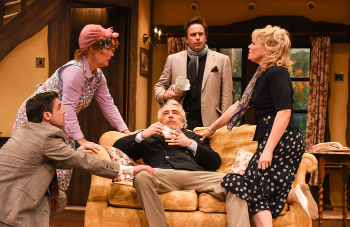 NoisesOffColchesterjpg