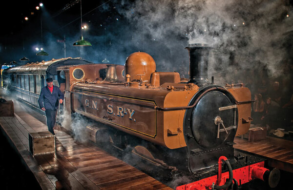 Backstage: Set design steams ahead in York&rsquo;s temporary theatre space