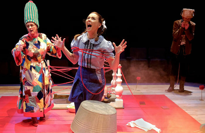 Hansel And Gretel Review Stephen Joseph Theatre Scarborough 2015 hansel-and-gretel-review-stephen-joseph-theatre-scarborough-2015