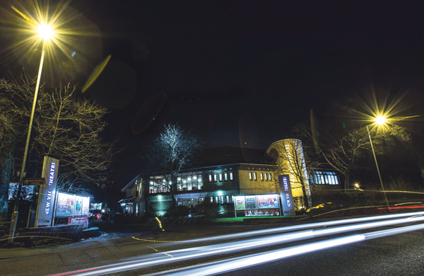 SGNewVicTheatreexteriorimageby