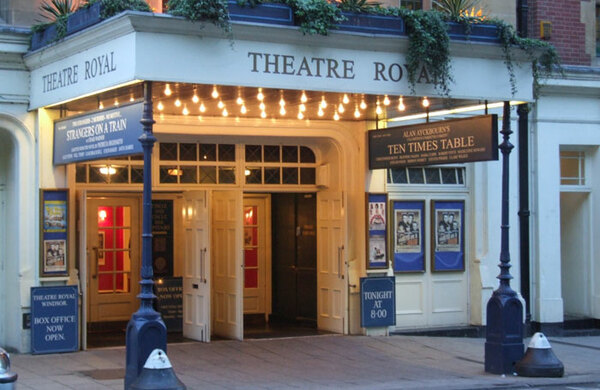 Flood forces Theatre Royal Windsor opening night evacuation