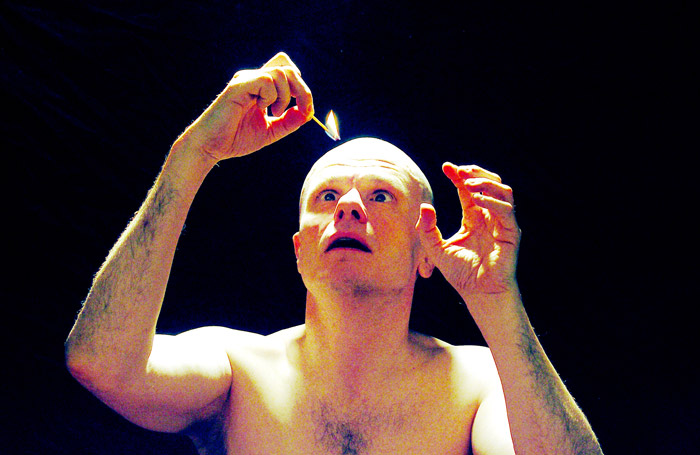 georgedilloninstunningthepunte