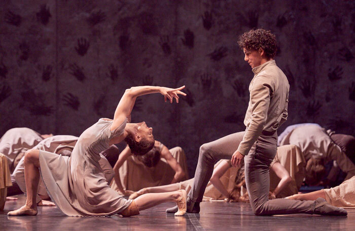 Alina Cojocaru and Isaac Hernandez in Giselle at Manchester Opera House. Photo: Laurent Liotardo Alina Cojocaru and Isaac Hernandez in Giselle at Manchester Opera House. Photo: Laurent Liotardo