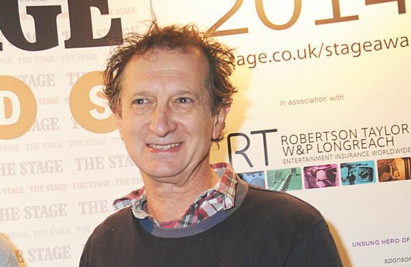 Lyn Gardner: Well done, David Lan &ndash; knowing when to step aside is the sign of a great leader