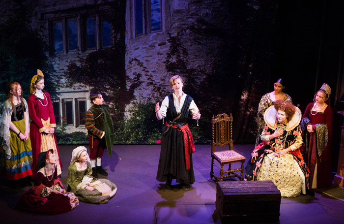ExpressW11Opera2017jpg