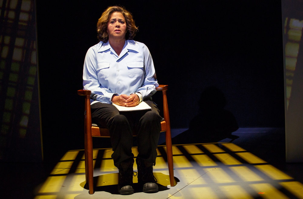 Anna Deavere Smith in Notes from the Field at Royal Court, London