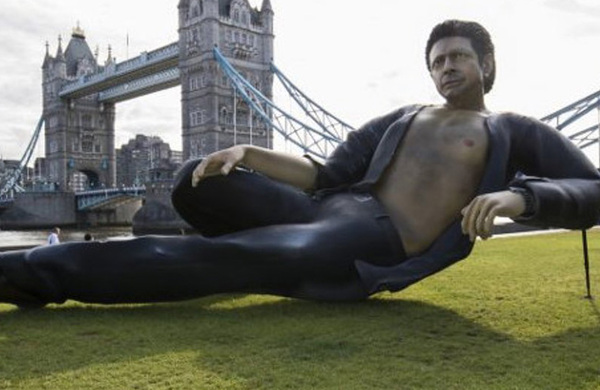 Diary: Do-you-think-he-saurus? Jeff Goldblum statue stomps all over Sam Neill musical