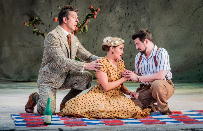 Pedro Ometto, Samantha Clarke and Frederick Jones  in The Rake’s Progress. Photo: Robert Workman