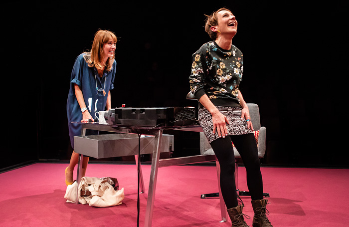 ThickAsThievesPamelaRaithPhoto