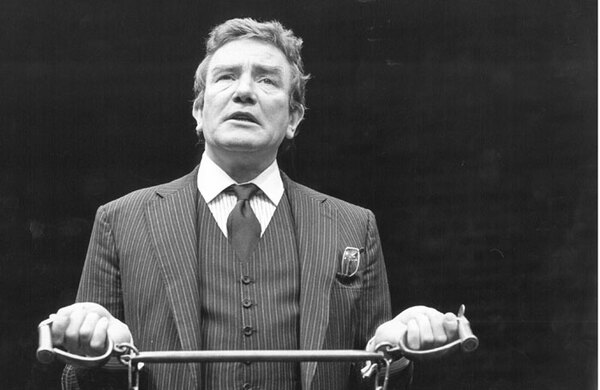 Editor's View: Would Albert Finney have made it in today's theatre climate?