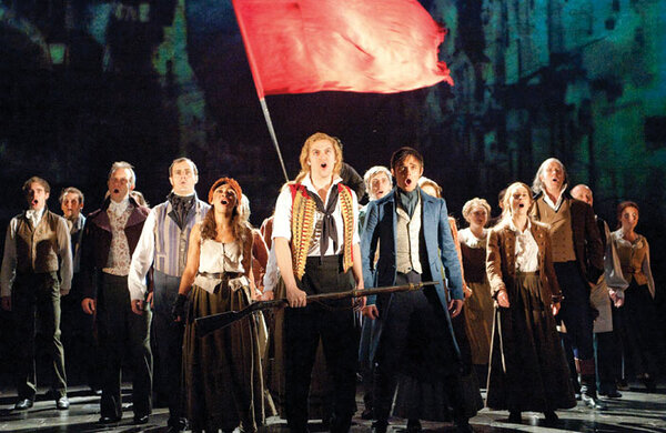 Les Miserables&rsquo; backstage staff facing redundancy threat as 50% of current musicians are axed