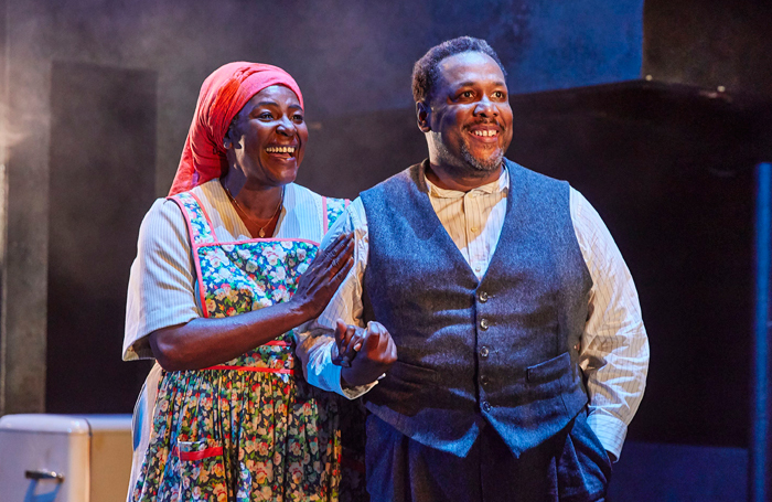 Sharon D Clarke and Wendell Pierce in Death of a Salesman. Photo: Brinkhoff Moegenburg Sharon D Clarke and Wendell Pierce in Death of a Salesman. Photo: Brinkhoff Moegenburg