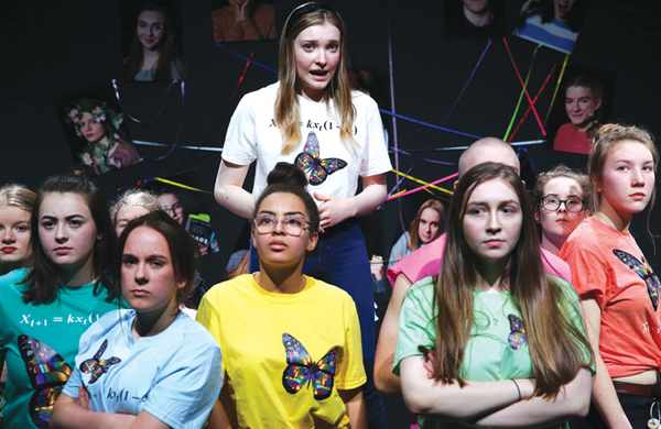 StagedoorperformingChaos2019at