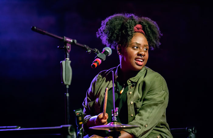 ShilohCokeasBethinChiaroscuroa