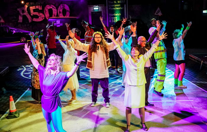 ThecastofTheDRoadPhotobyAndrew