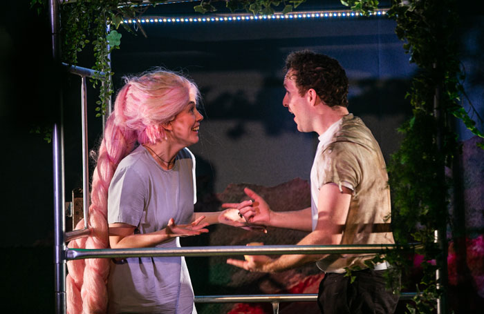 2RapunzelSamanthaSutherlandRap