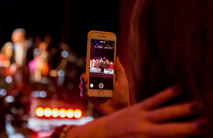 shutterstock687444319png