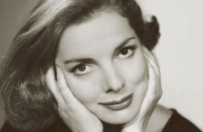 ElizabethSellars1jpg