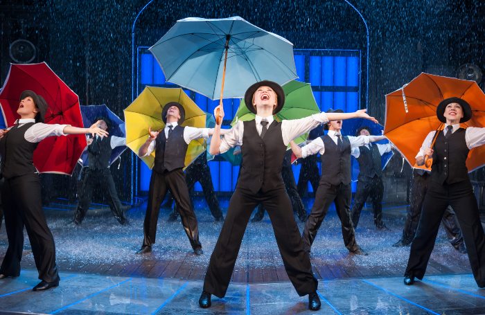 SinginPhotocall3261jpg