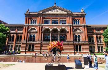 The Victoria and Albert Museum Will Cut a Fifth of Its Curatorial Staff as  Part of a Sweeping Round of Layoffs