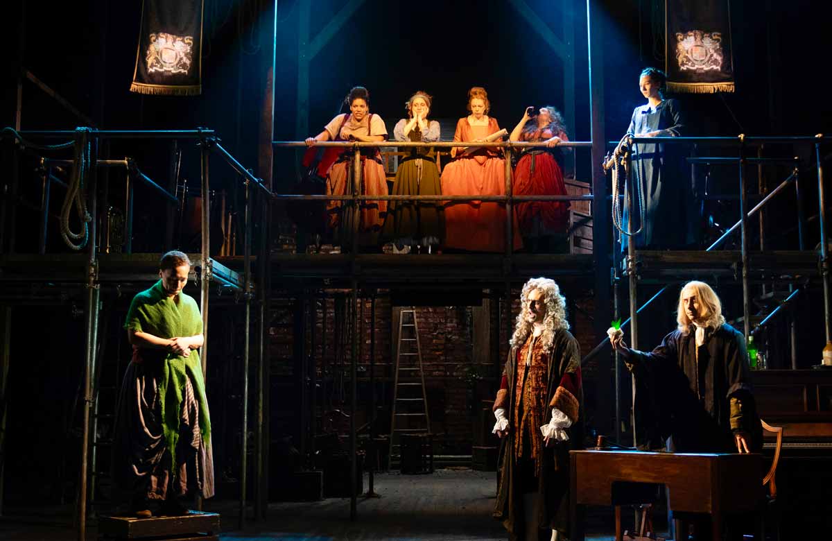 Review Gin Craze!, Royal and Derngate, Northampton ‘Debbie Chazen is