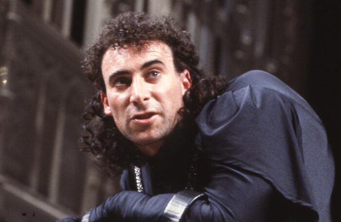 Antony Sher as Richard III at the Royal Shakespeare Theatre, Stratford-upon-Avon, in 1984