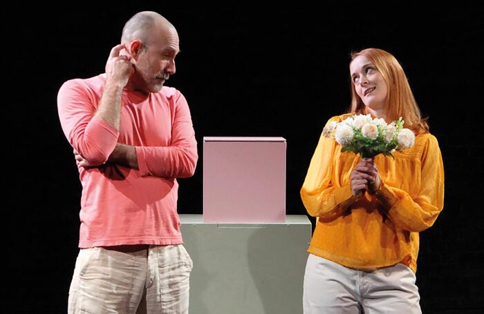 Simona Hughes’ About 500 Simona Hughes’ About 500