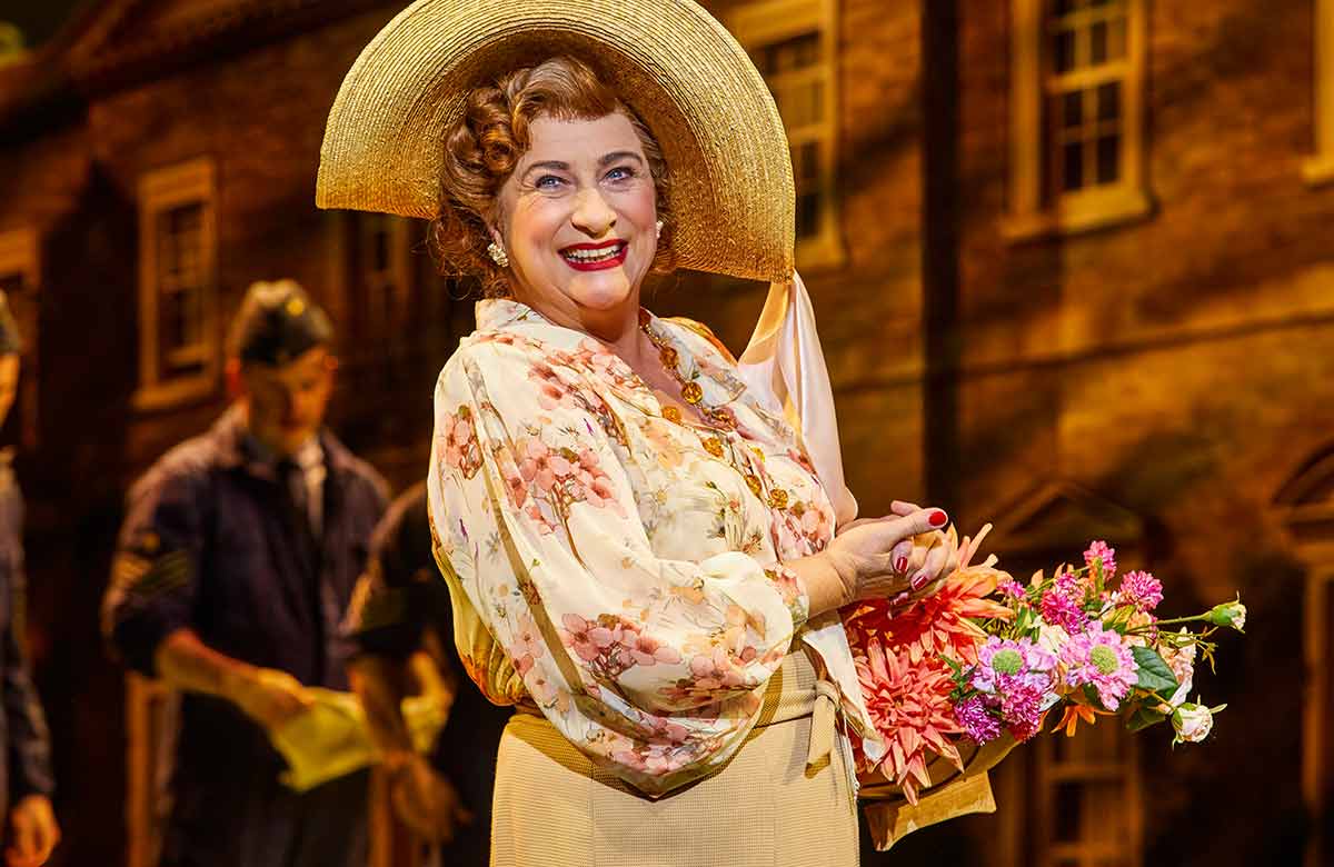 Jack Absolute Flies Again review at the National Theatre, London