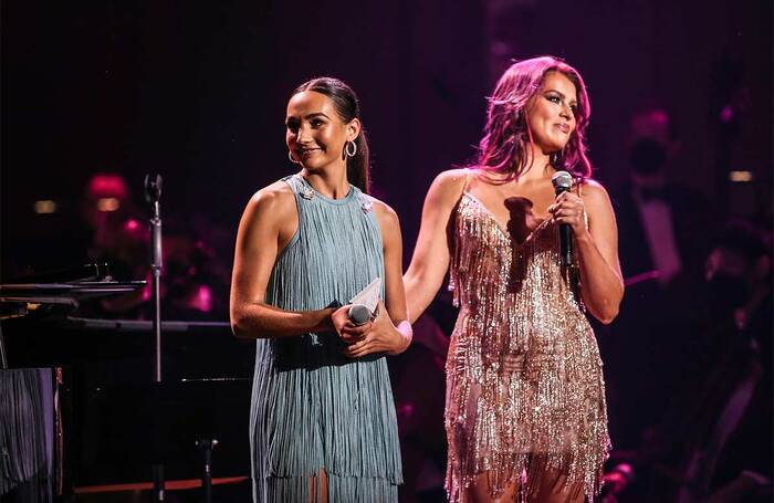 Emily Bear and Abigail Barlow perform The Unofficial Bridgerton Musical Concert at the Kennedy Center. Photo: Jati Lindsay