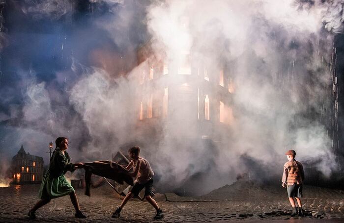 Scene from An Inspector Calls at New Wimbledon Theatre, London. Photo: Tristram Kenton