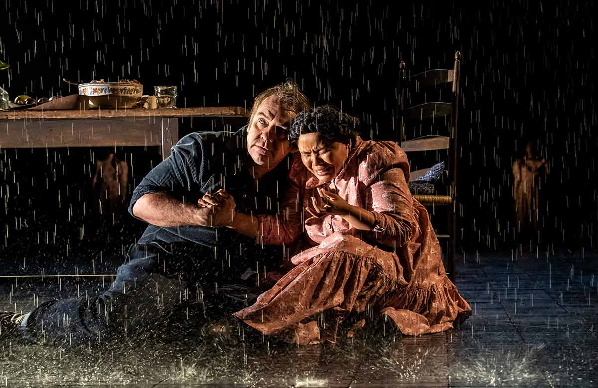 The Crucible review at the National Theatre, London starring Erin Doherty