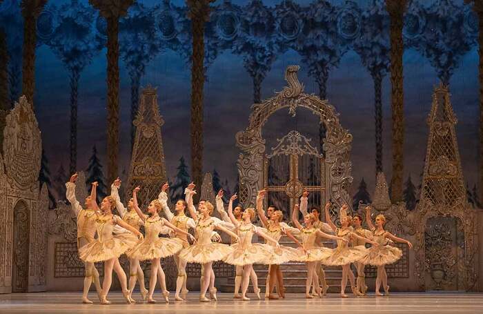 the-nutcracker-review-at-the-royal-opera-house-london