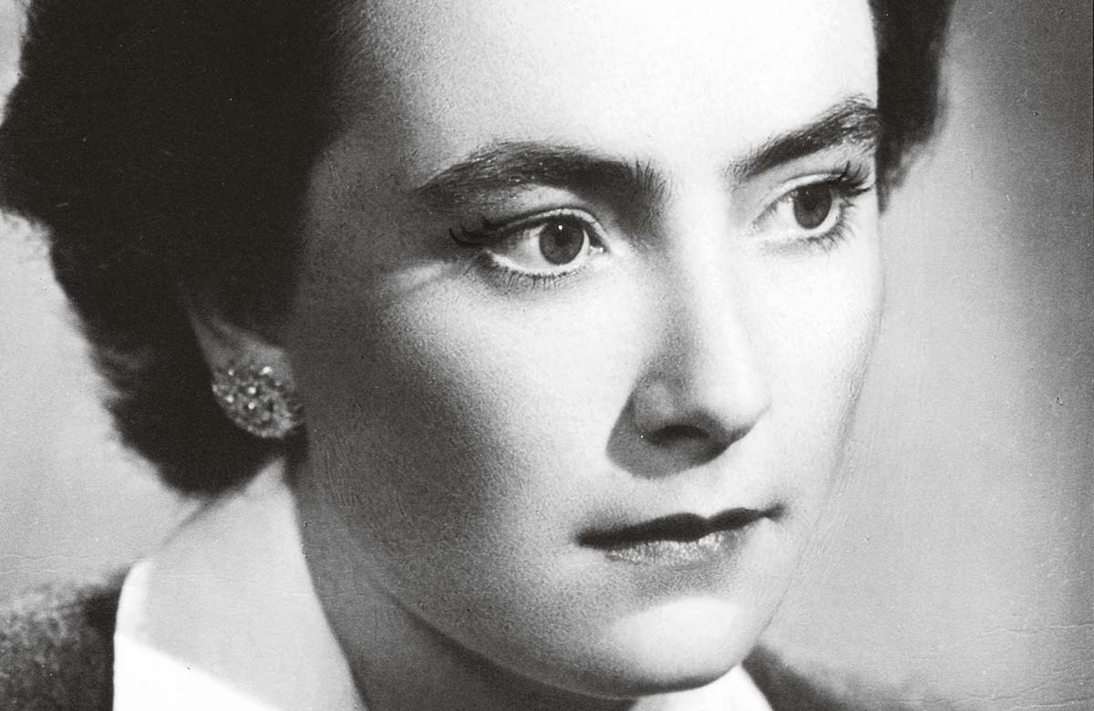 Elizabeth Ross Elizabeth Ross