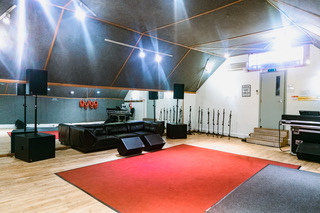 Studio 5