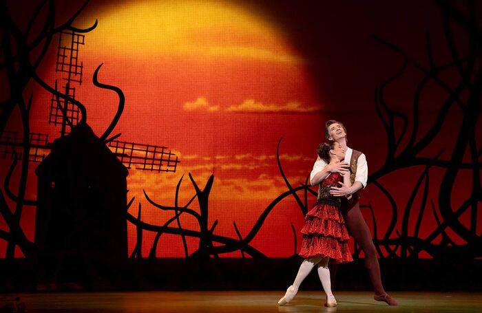 Marianela Núñez and Vadim Muntagirov in Don Quxiote at Royal Opera House, London. Photo: Andrej Uspenski