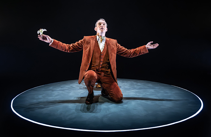 Alastair Whatley in The Importance of Being Oscar at Reading Rep Theatre. Photo: Marc Brenner Alastair Whatley in The Importance of Being Oscar at Reading Rep Theatre. Photo: Marc Brenner