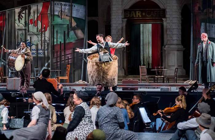 Cast of Il Segreto di Susanna/Pagliacci at Opera Holland Park, London. Photo: Tristram Kenton