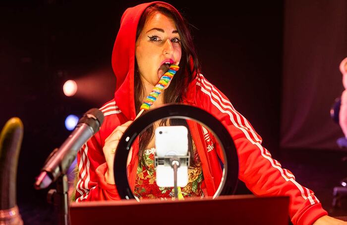 Louise Orwin in Famehungry at Summerhall, Edinburgh. Photo: Cl&eacute;mence Rebourg