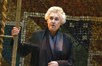 Joan Plowright