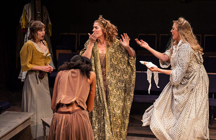 The company of Playhouse Creatures at Orange Tree Theatre, London. Photo: Ellie Kurttz The company of Playhouse Creatures at Orange Tree Theatre, London. Photo: Ellie Kurttz