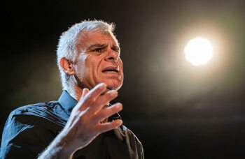 The Play's the Thing: A One Person Hamlet review