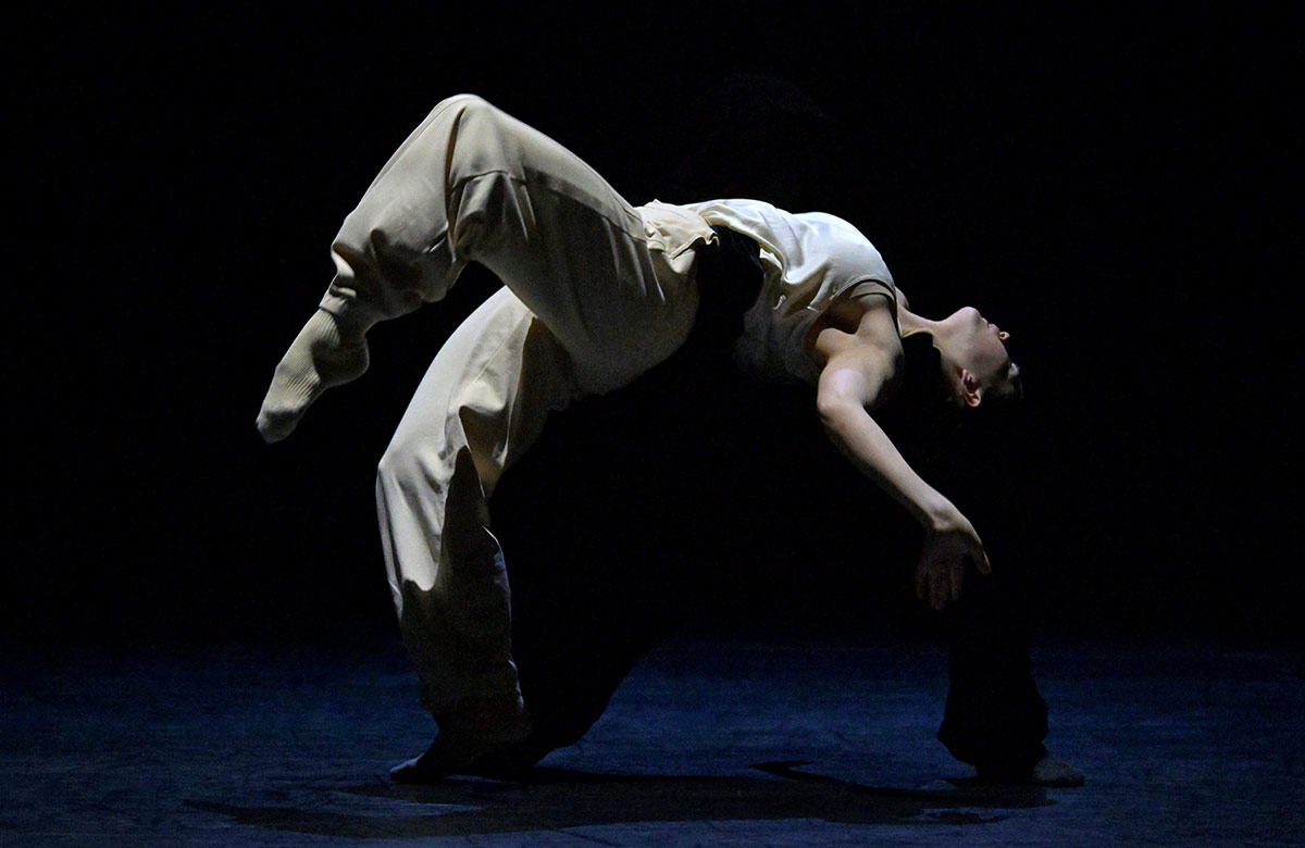 Rae Srivastava and Jacalyn Tatro in Frontier by Crystal Pite. Photo: Michael Slobodian