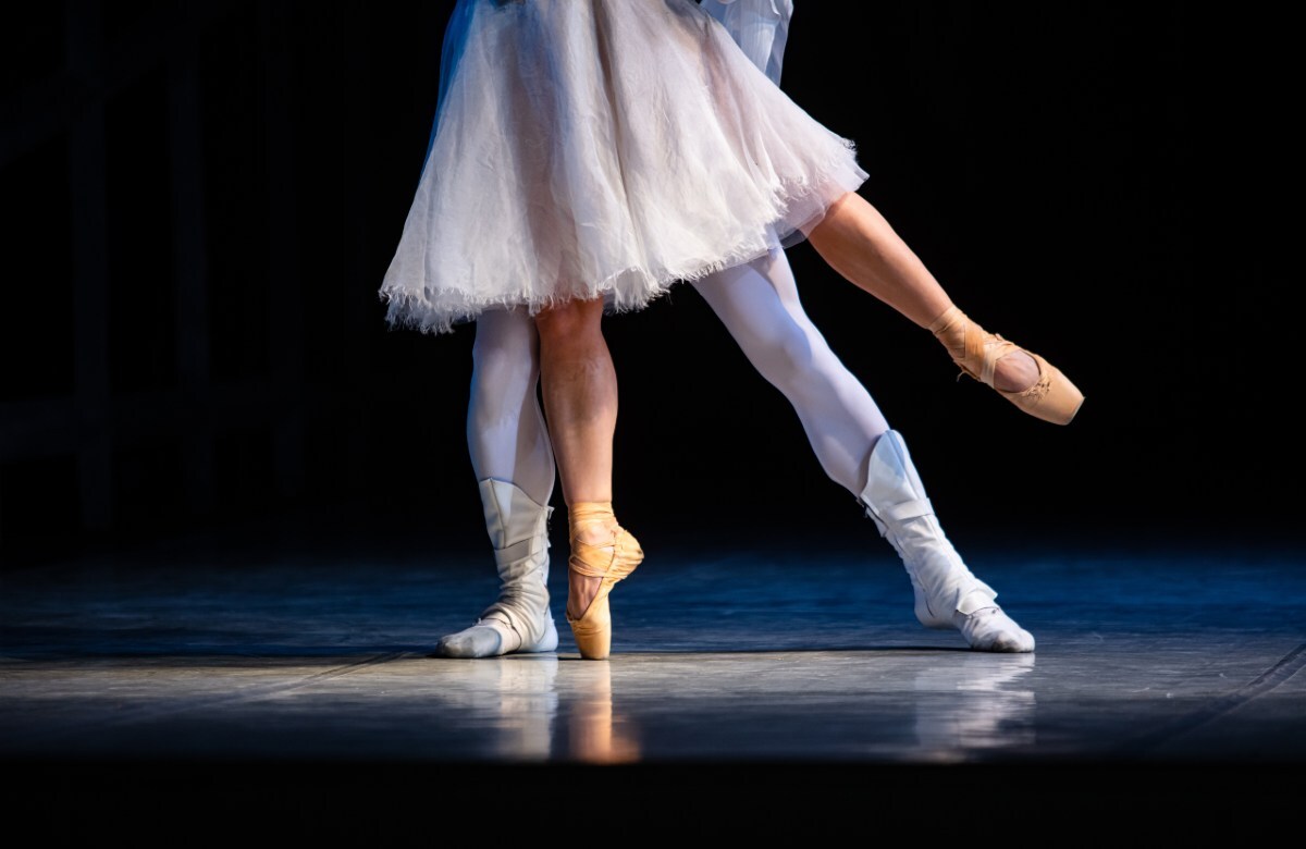 Ballet dancers. Photo: Shutterstock