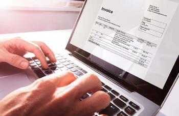 Why do theatre freelancers keep falling for unreliable pay?