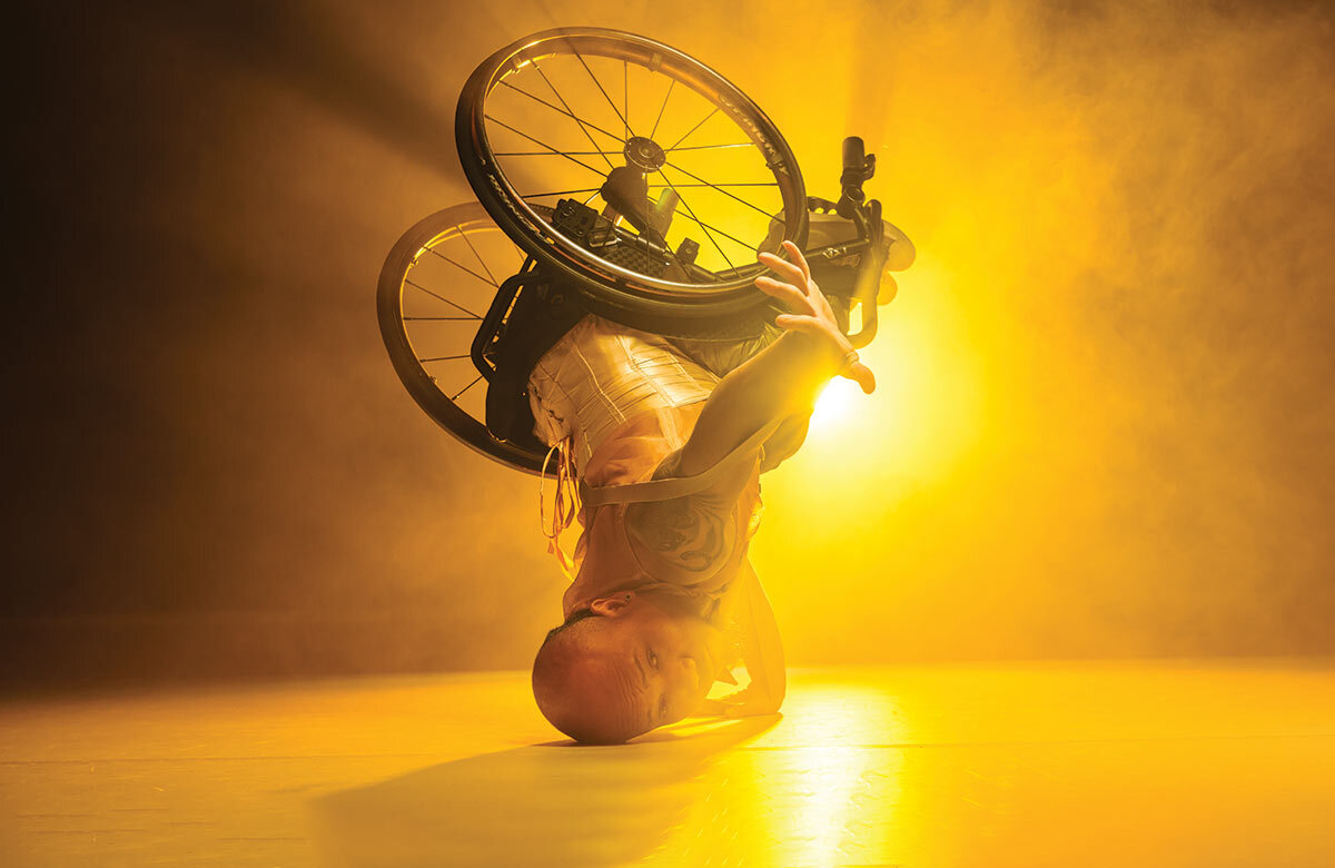 https://www.thestage.co.uk/long-reads/disabled-dance-sector-how-access-barriers-are-threatening-innovation?utm_medium=Social&utm_source=Facebook&fbclid=IwY2xjawNLPDxleHRuA2FlbQIxMABicmlkETBZdlBDUEdrSFcxaGFjZ29rAR59uU4xKwCe9rQib5ihWmFXg0QNSHc5CSseI97PLU_fW1FjztoXuHX6yDxDPQ_aem_JzvOGLIypAqJLpZfJVBzhA#Echobox=1758792693