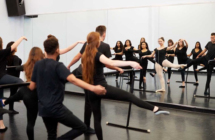 Students participating in a dance class. Photo: Shutterstock