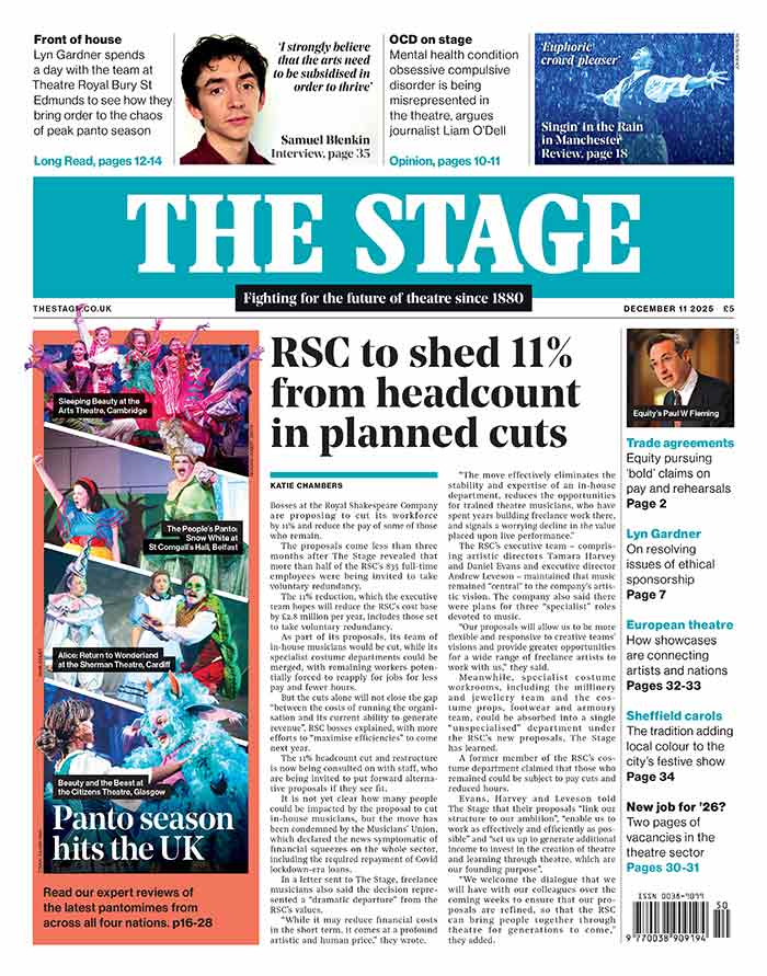 Stage front 11 dec 1